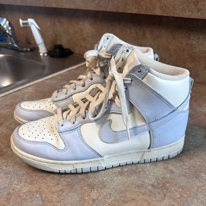 Nike Dunks